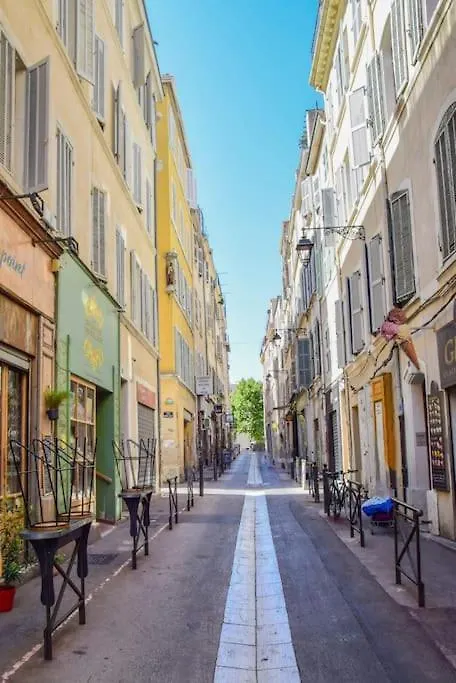 Apartment La Cigale - Superbe Studio Au Coeur Du Panier Marseille France