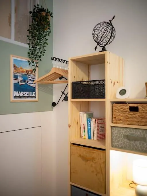 La Cigale - Superbe Studio Au Coeur Du Panier Marseille 0*,  France